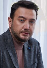 Onur Büyüktopçu